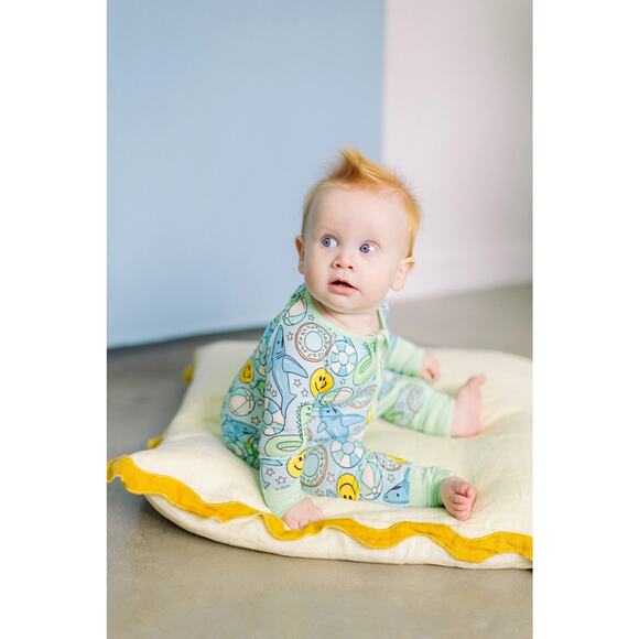 Poppy Kids Co Pool Day Pattern Premium Bamboo Romper Size 2T NWT 🌿💦🛟 - Picture 1 of 5